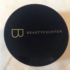 Beautycounter mattifying powder: used few times